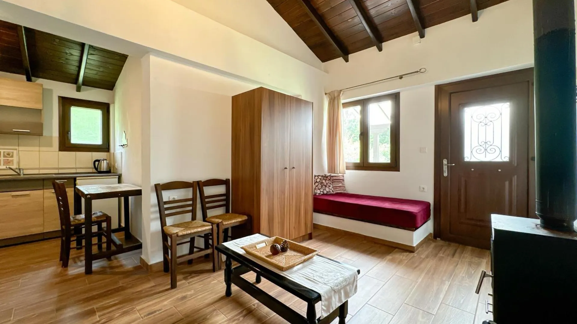 Kedros Villa Neochori  0*, Neochori (Chalkidiki) Greece